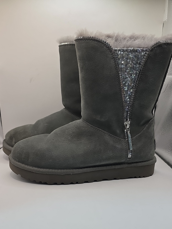 UGG Shoes - Uggs Classic Sequins Zipper On The Side Size 8 Womens